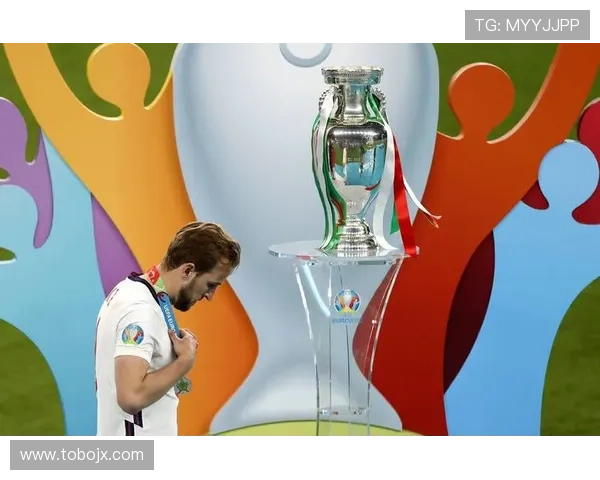 凯恩冲击欧洲杯金靴:近期状态回暖表现稳健 凯恩冲击欧洲杯金靴:近期状态回暖表现稳健