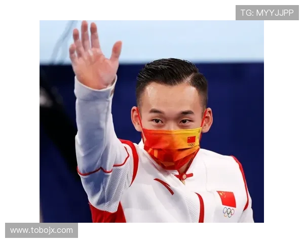 肖若腾喝蛋白粉像喝水，一天干掉三斤鸡胸肉